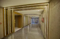 Hotel Mukut Mani Hotels in Radha Kund