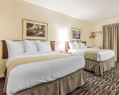 Econo Lodge 오타와 테미스카밍 하이랜드 트레일 주변 호텔