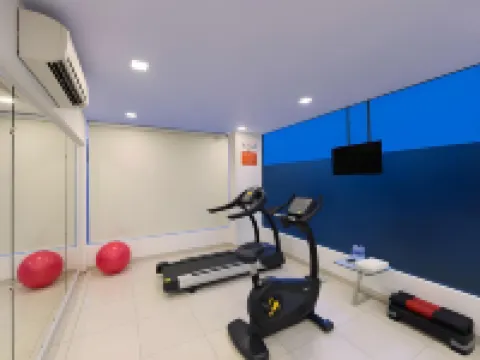 Ginger Noida City Center Hotels in Noida