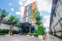 The One Boutique Hotel - Pysäköinti