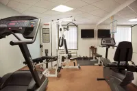 Super 8 by Wyndham Whitecourt - ที่มีที่จอดรถ