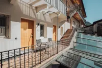 費希特飯店及小酒館