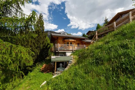 Chalet Teremok - Hot Tub & Sauna - Great for Families