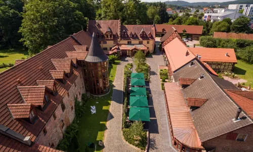 Schlosshotel Weyberhöfe