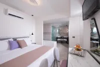 Imperial Palace Adults Only - balcony