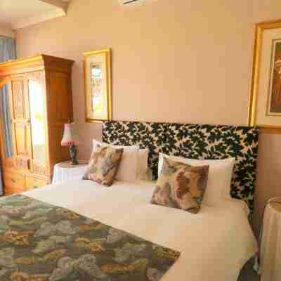 The Boston Guest House Rooms