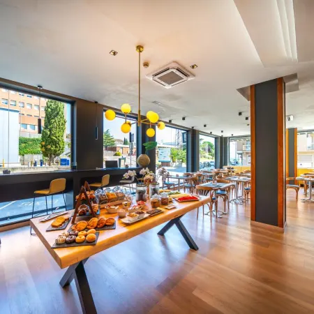 Hotel J. Balmes Vic