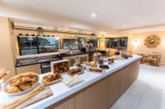 B Hotel Troyes Aéroport