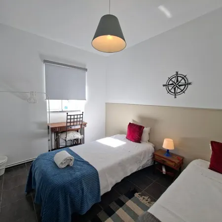 Sleep & Go Faro Airport Guest House