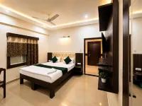 Hotel Pragati Palace - Pysäköinti