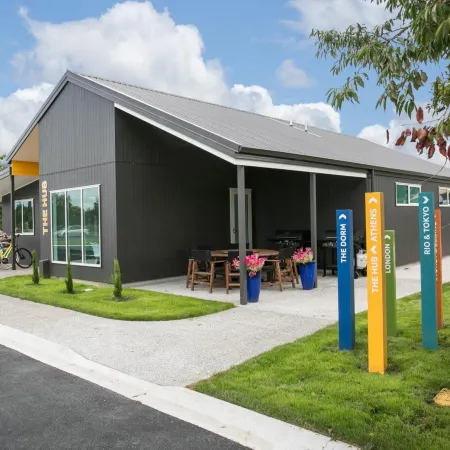 Podium Lodge