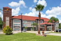 La Quinta Inn & Suites by Wyndham Brownsville North Отели в г. Браунсвилл