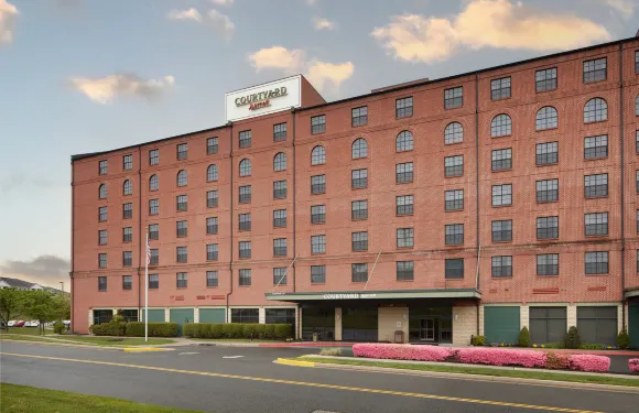 阿伯丁裏普肯體育場萬怡酒店