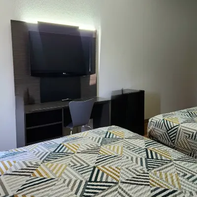 Baymont by Wyndham San Antonio Airport Hotels near Phil Hardberger Park