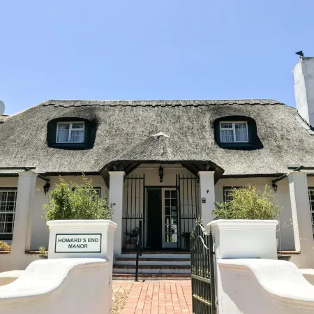 Howards End Manor B&B Отели рядом с достопримечательностью «Стадион «Атлон»»