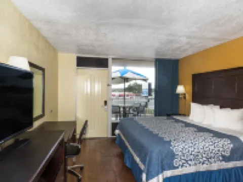 Days Inn & Suites by Wyndham Port Richey Hotels in Pasco County