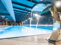 Jazz Hotel Отели рядом с достопримечательностью «Станция метро Грмагеле»