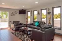 ซุปเปอร์ 8 บายวินด์แฮม อาร์ดมอร์