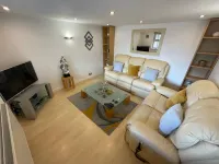 얼 하우스 서비스드 아파트먼츠