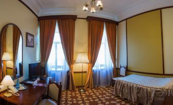 Garni Hotel