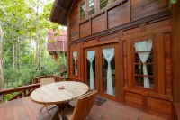 Arkamaya Sembung Resort & Glamping Hotels in Sedayu