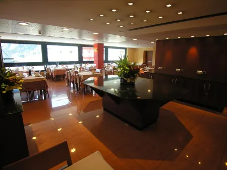 Espel Отели рядом с достопримечательностью «Grandvalira»