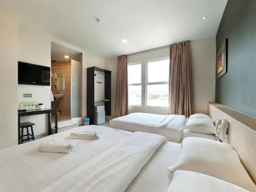 One Avenue Hotel - 2-Star
