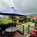 Bata Merah Hotel dekat Selecta Garden