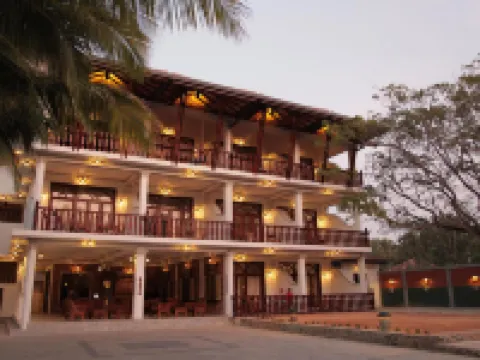 Wunderbar Beach Hotel โรงแรมในเบโตตาริเวอร์