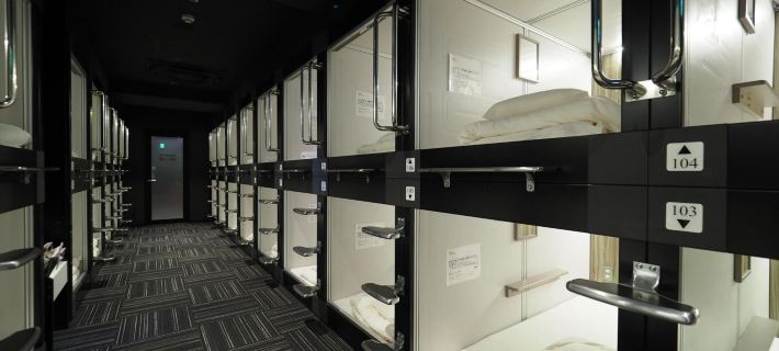 Leo YU Capsule Hotel Nishifunabashi Hotels in Funabashi