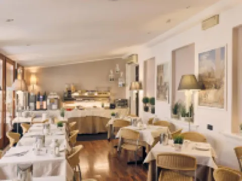 โรงแรมโรแบร์ตา โรงแรมในเวนิส