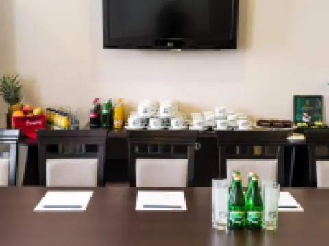 Hotel Picaro Żarska Wieś Południe A4 Kierunek Polska 茲戈熱萊茨縣酒店