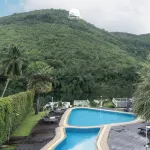 Erachon Raft Resort - parking