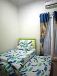 Alysahouse - 2 Bedrooms, Dekat Jtp3 Poltekad Library 주변 호텔