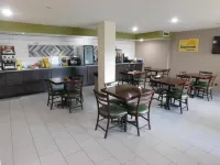 Days Inn by Wyndham West des Moines / Clive - breakfast
