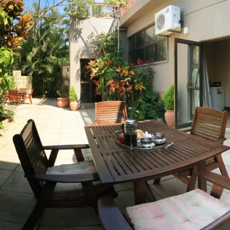 Cowrie Cove Guest House