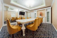 Grand Zvezda Hotel