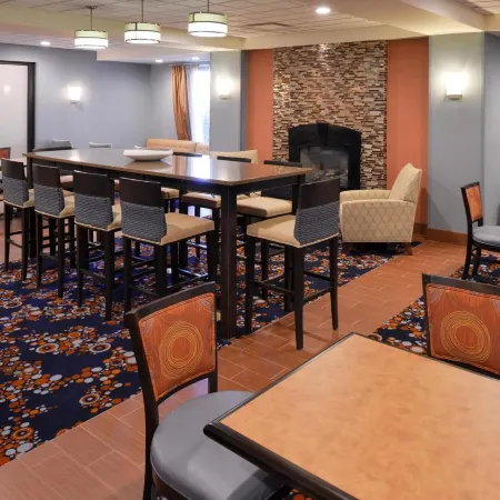 Hampton Inn Utica