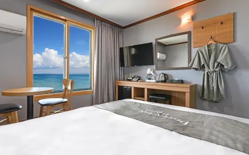 Yang Yang Port View Hotel