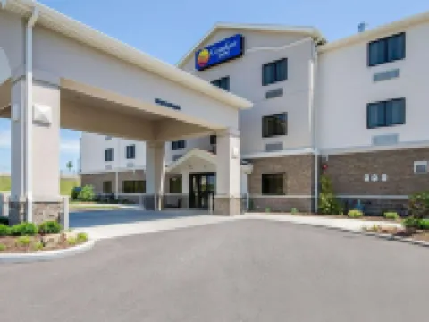 Comfort Inn Hotels in Ferdinand