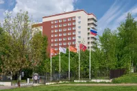 Marins Moskva Prazhskaya Kantemirovskaya地鐵站附近的飯店