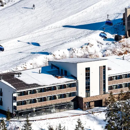 Apartmány Tri Sestry - Real Ski in Ski Out