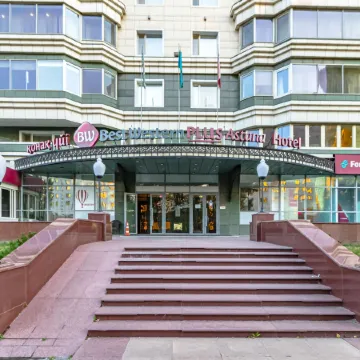 Best Western Plus Astana Отели рядом с достопримечательностью «Мечеть Абу Наср аль-Фараби»