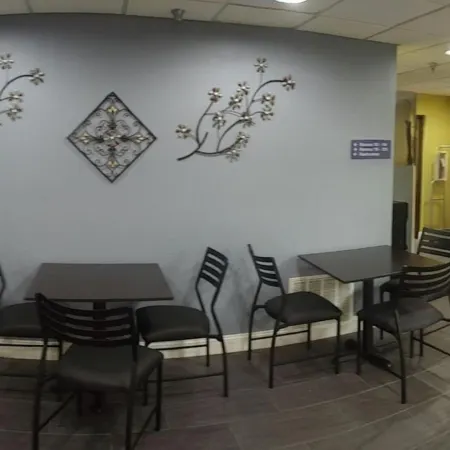 Microtel Inn & Suites by Wyndham Dayton/Riverside Oh