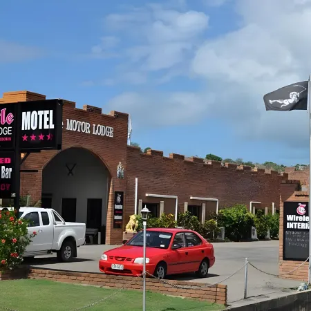 Castle Motor Lodge