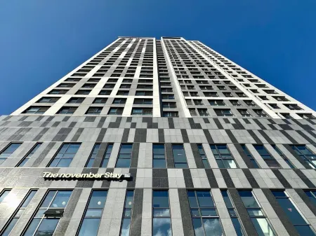 The November Stay Guri Station Branch Отели рядом с достопримечательностью «Sureung (Tomb of Crown Prince Hyomyeong and Queen Sinjeong)»