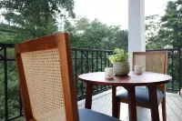 Pakoid Cottages - Bed and Breakfasts