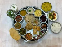 Hotel Rajwada Aurangabad - servizio colazione