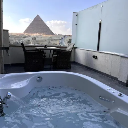 Egypt Pyramids Inn
