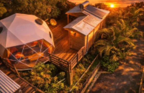 泡泡圓頂村酒店